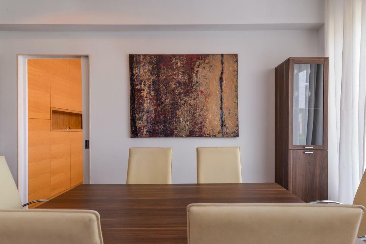 Super Premium Two Bedroom Suite On Vitosha Boulevard Sofia Luaran gambar